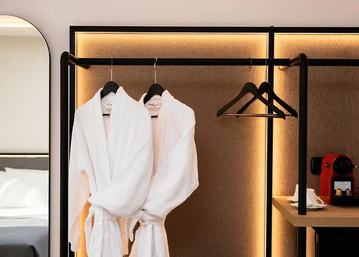 Neapolis 21 By Premium Key *