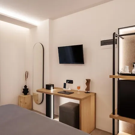 Neapolis 21 Suites, Premium Key Collection *