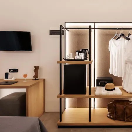 Neapolis 21 Suites By Premium Key Skiathos by