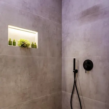 Neapolis 21 Suites, Premium Key Collection *