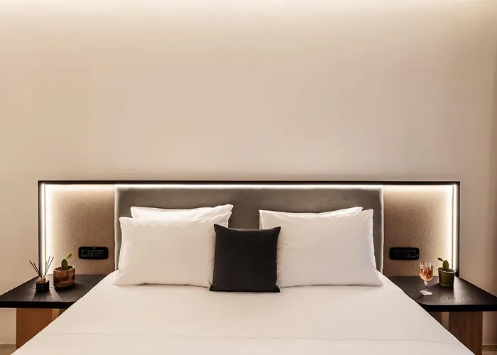 Neapolis 21 By Premium Key