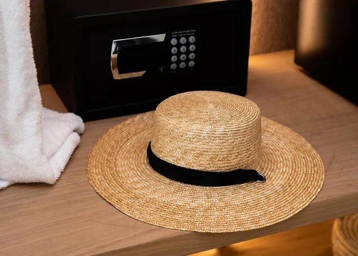 Neapolis 21 By Premium Key *